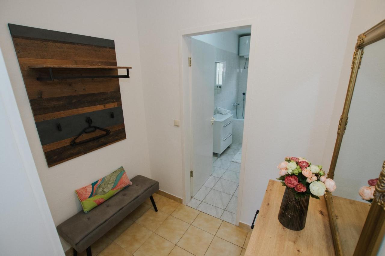 Apartment Deni Solin Buitenkant foto