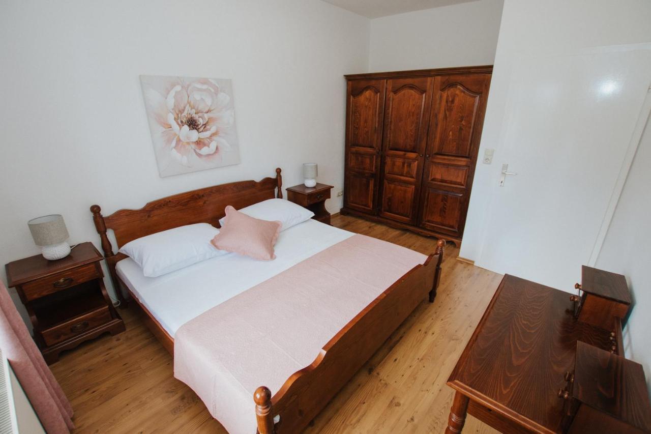 Apartment Deni Solin Buitenkant foto