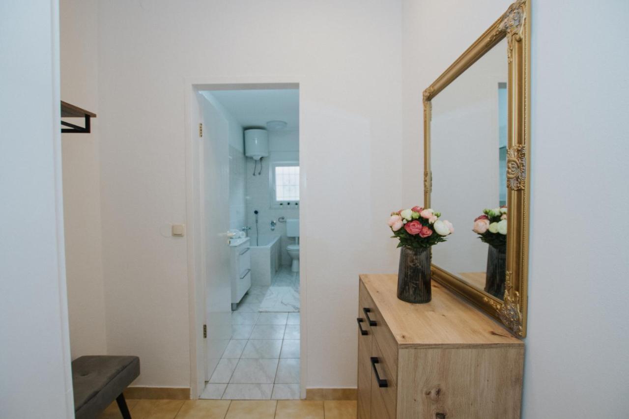 Apartment Deni Solin Buitenkant foto