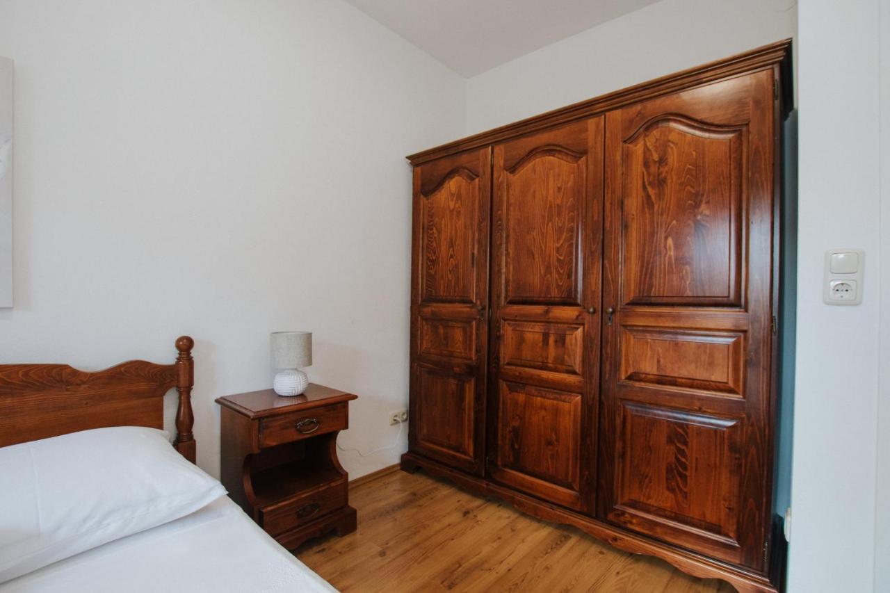 Apartment Deni Solin Buitenkant foto